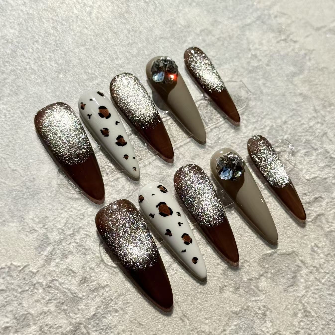 Wild Luxe – Stiletto Press-On Nails with Leopard Print, Glitter Ombre & Crystal Accents