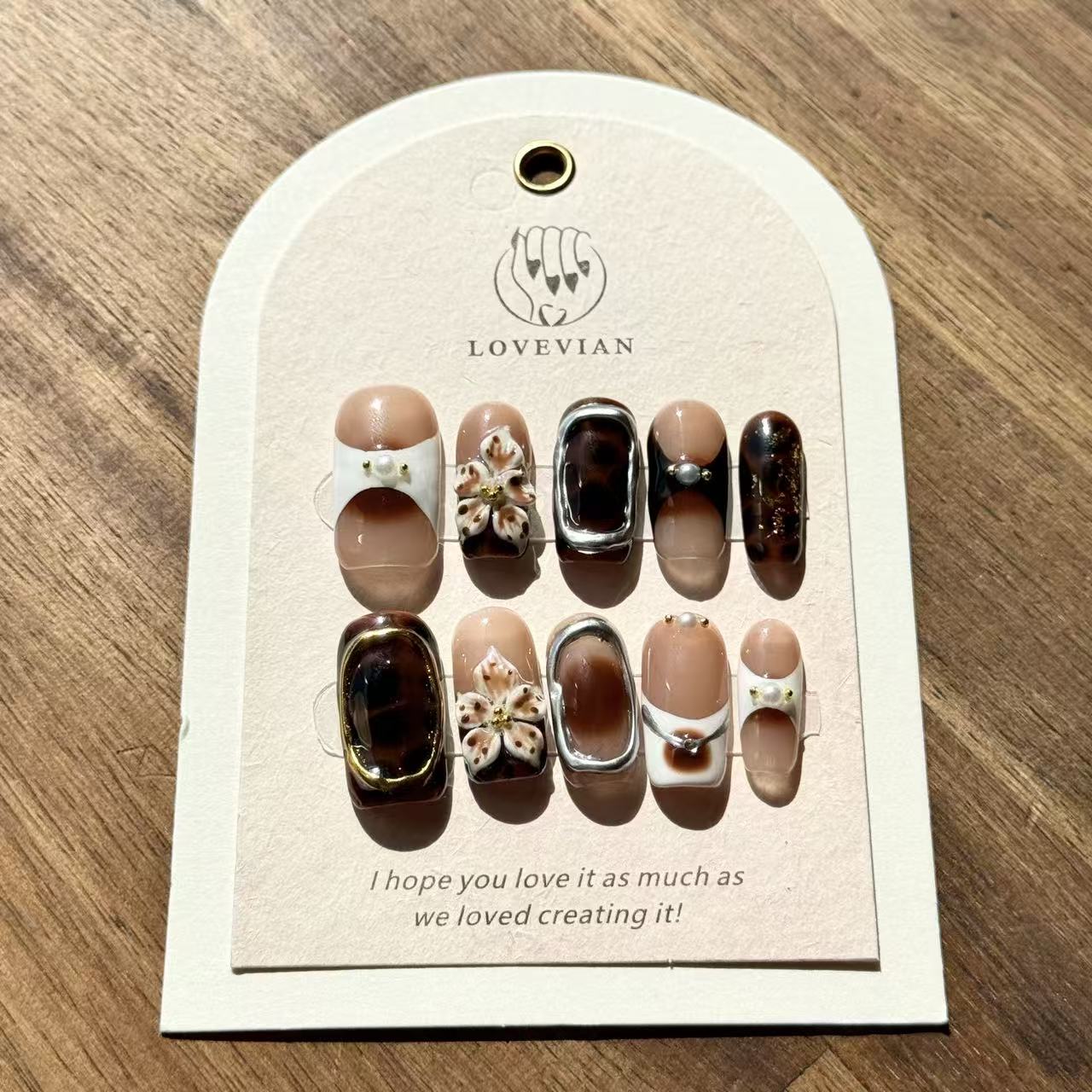 Vintage Luxe – Square Press-On Nails with Tortoiseshell, 3D Flowers, Pearl & Metallic Accents