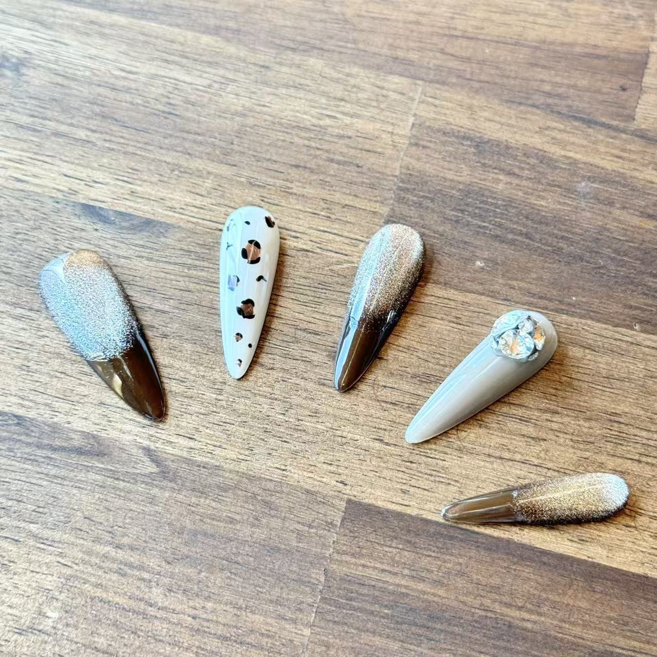 Wild Luxe – Stiletto Press-On Nails with Leopard Print, Glitter Ombre & Crystal Accents