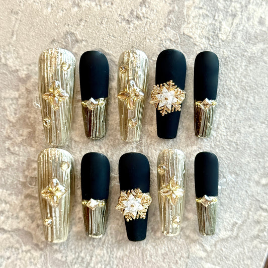 Midnight Étoile – Black & Gold Luxury Press-On Nails with Snowflake Crystal Charm