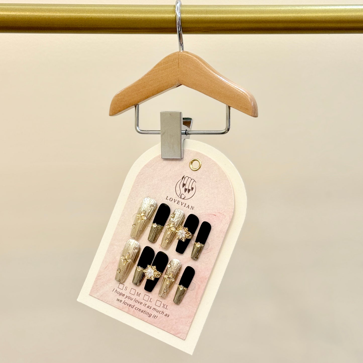 Midnight Étoile – Black & Gold Luxury Press-On Nails with Snowflake Crystal Charm