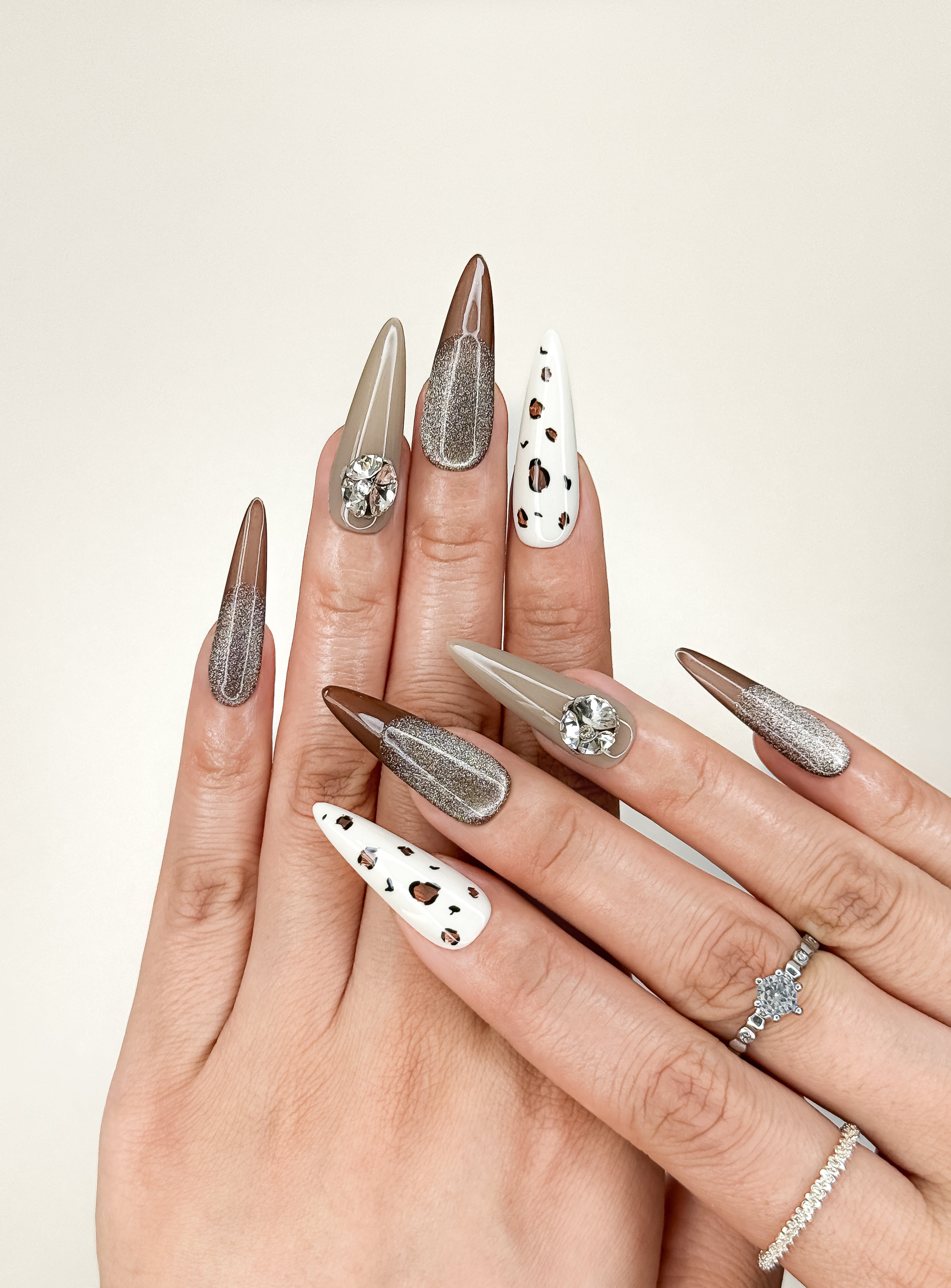 Mocha Wild Date Long Stiletto Brown Nude Press-On Nails