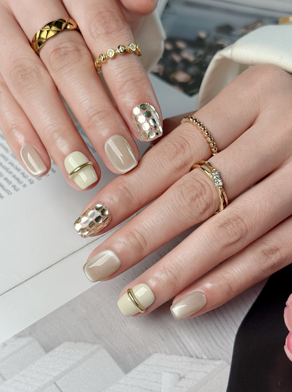 Champagne Muse Short Square Cream Gold Press-On Nails