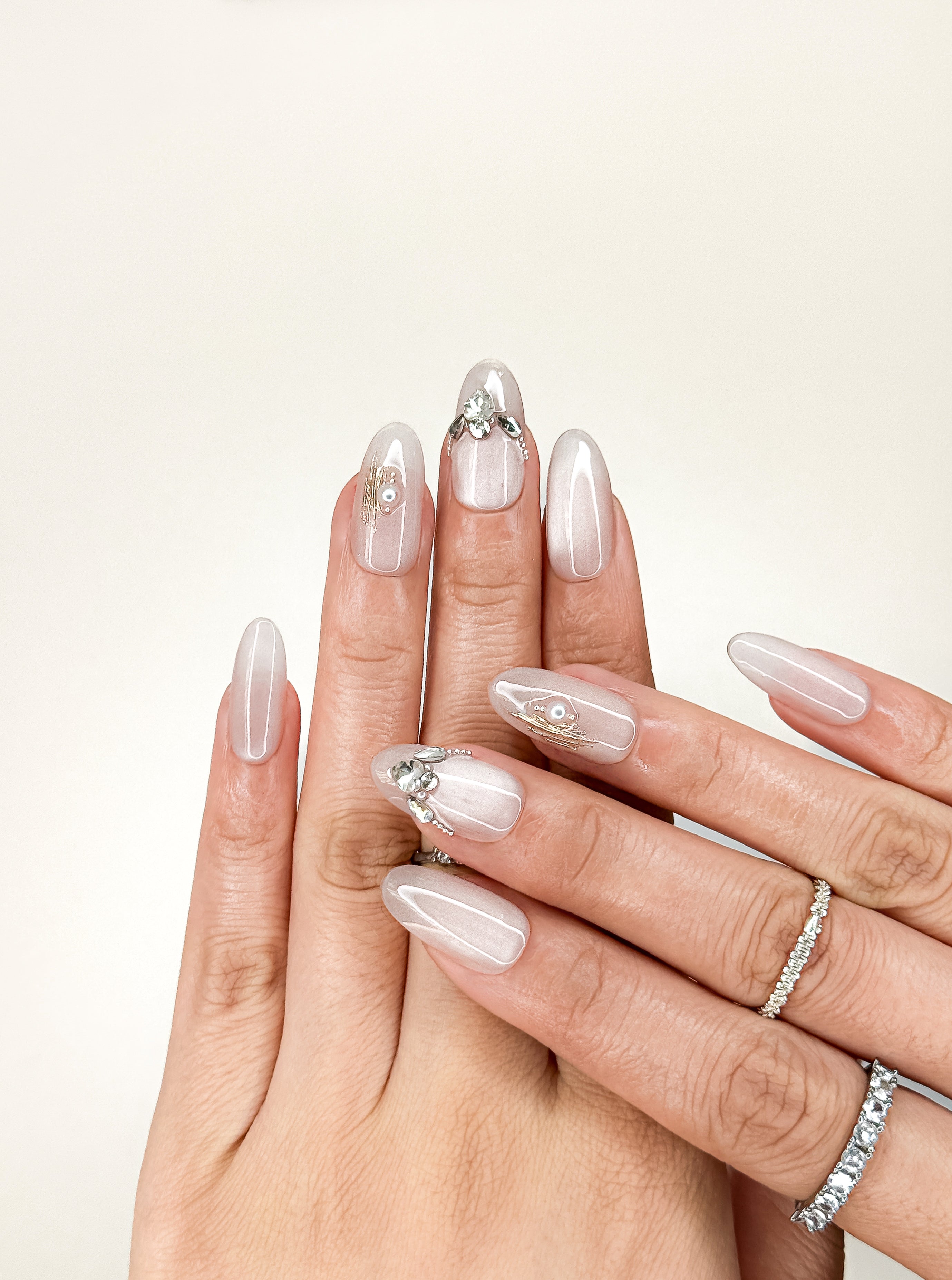 Blush Cat-Eye Office Date Short Almond Nude Pink Press-On Nails