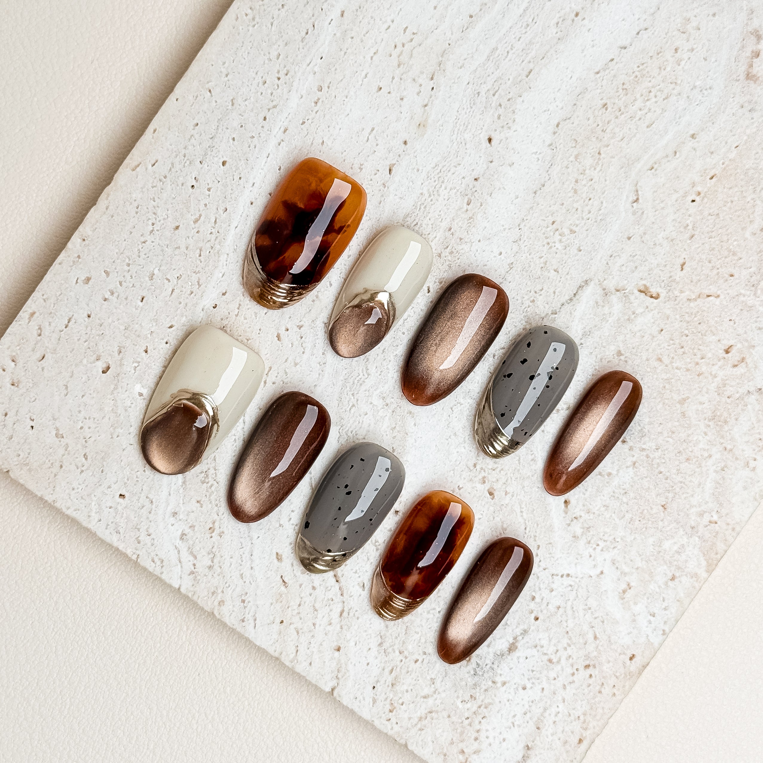 Amber Tortoiseshell Everyday Medium Almond Brown Press-On Nails