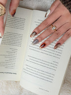 Amber Tortoiseshell Everyday Medium Almond Brown Press-On Nails