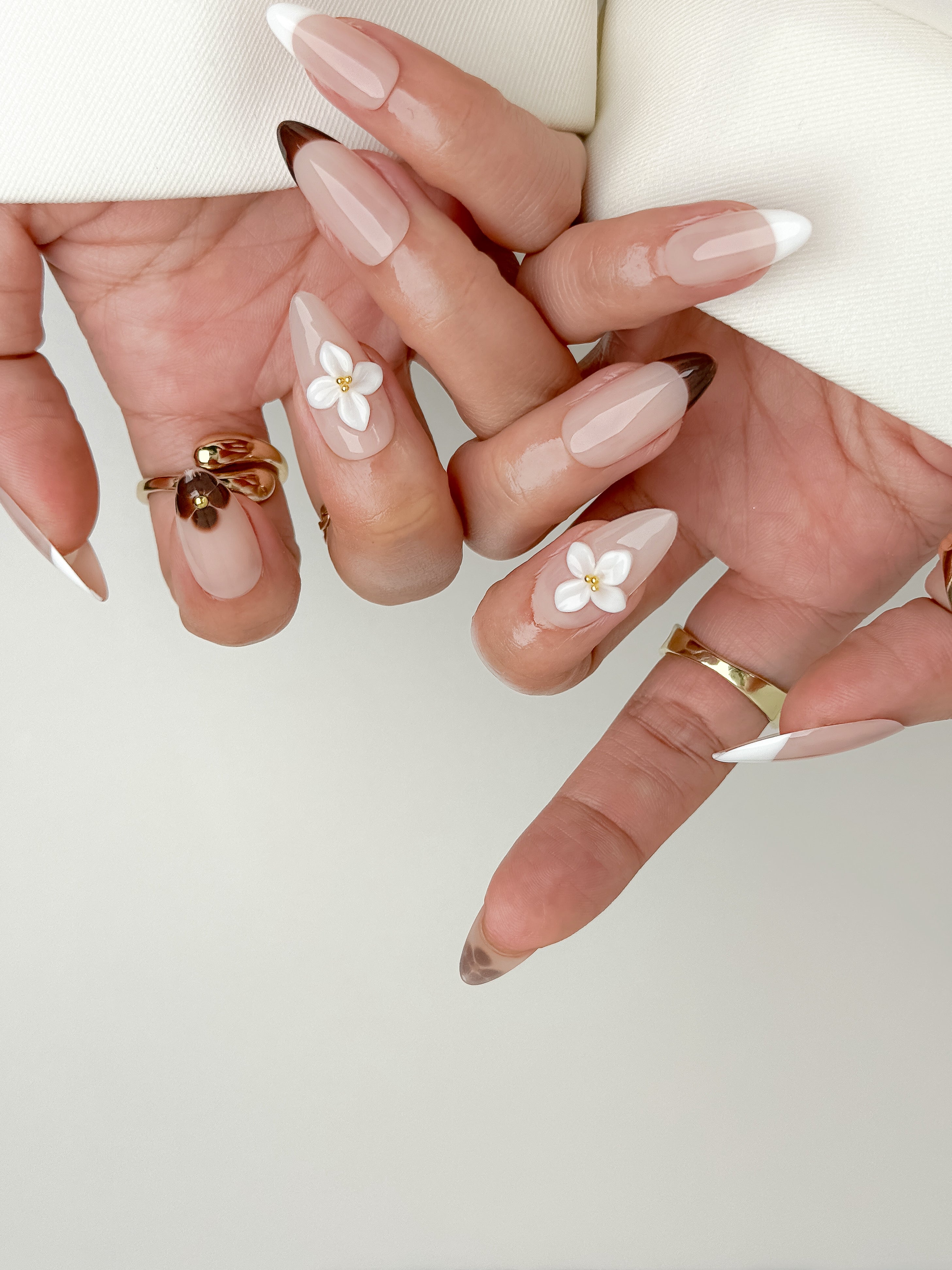 Cocoa Blossom Medium Almond Press-On Nails