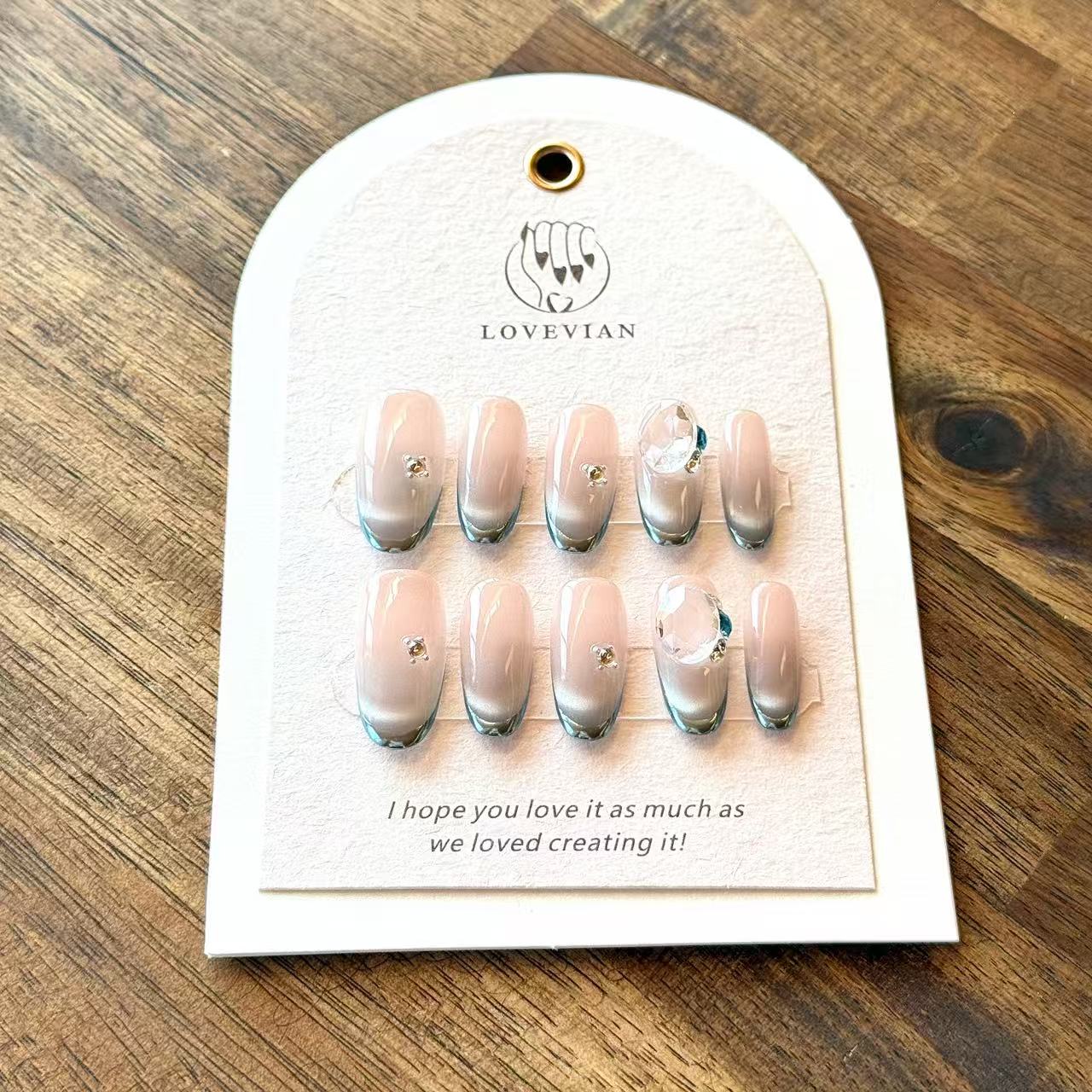 Cristal Éclat – Nude Ombre Luxury Press-On Nails with Crystal Diamond Accent – Squoval Shape