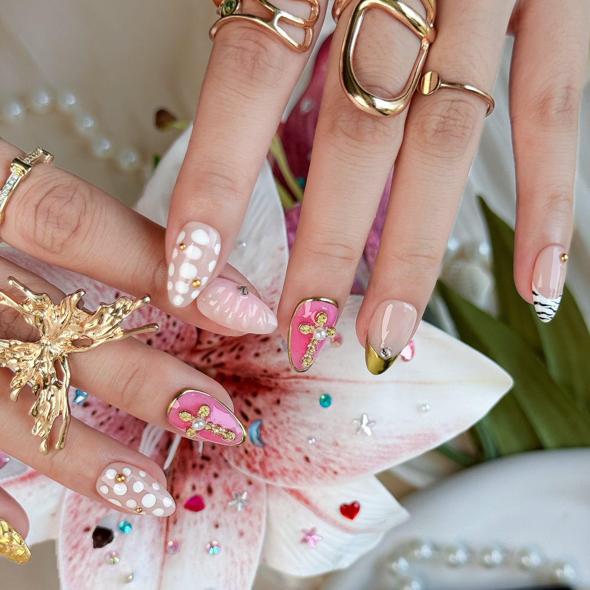 Golden Ribbon | Medium Almond Luxury Press-On Nails