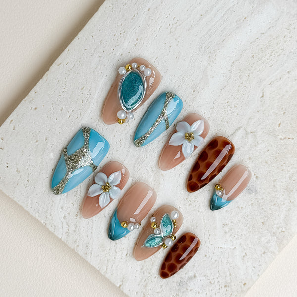 Azure Oasis | Medium Almond Luxury Press-On Nails