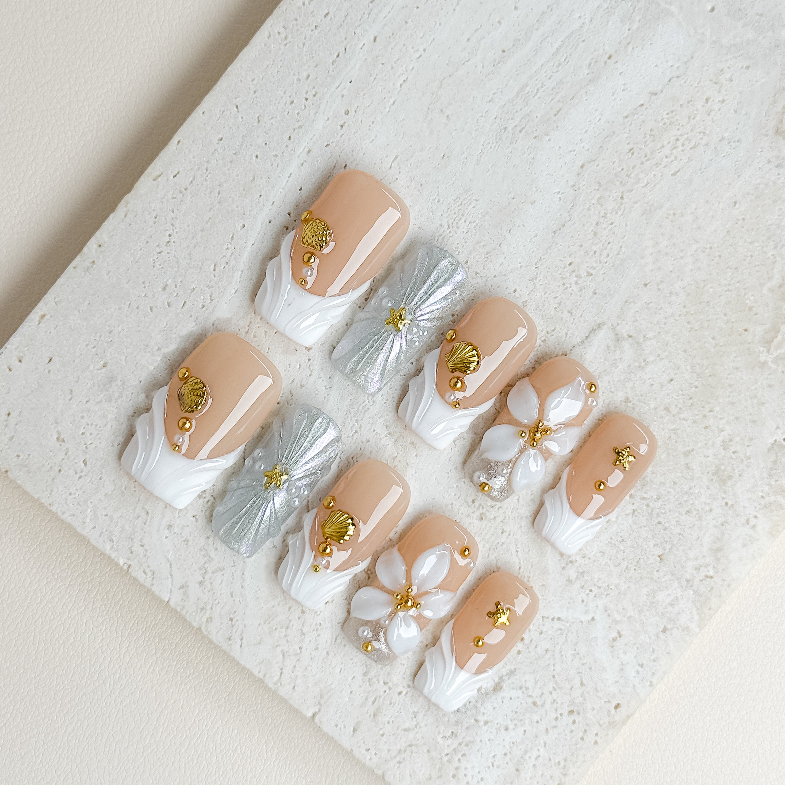 Pearl Coast | Medium Square Luxury Press-On Nails