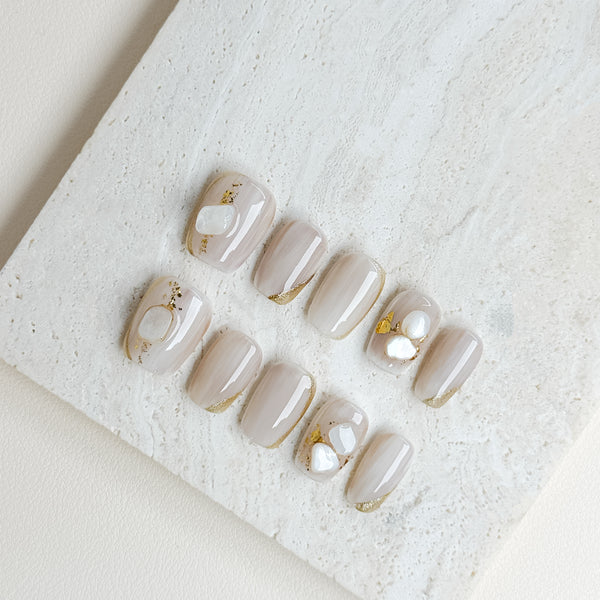 Ivory Bloom | Short Square Luxury Press-On Nails