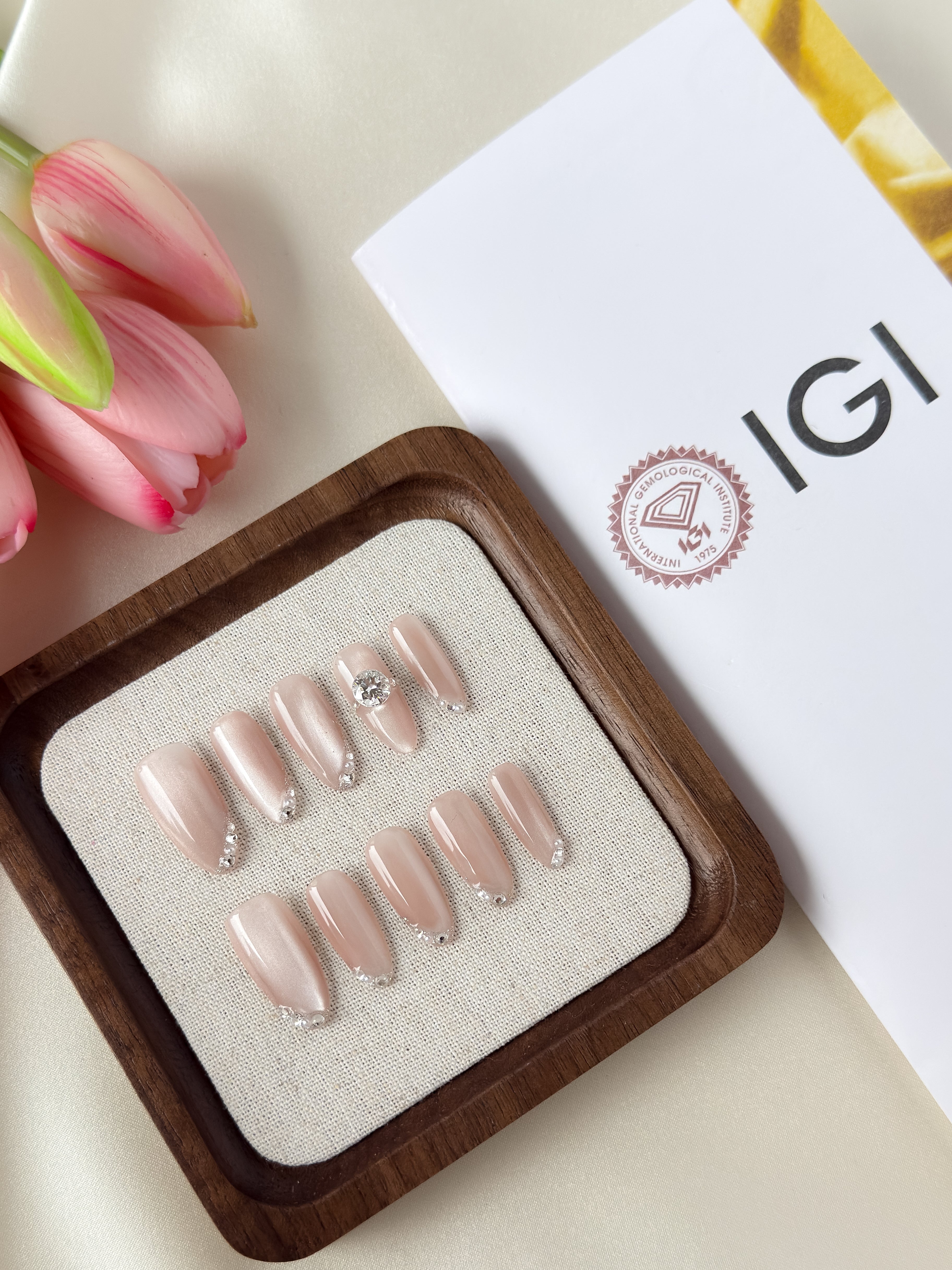 Real Diamond ｜ Eternal Vow ｜Nude Pink Oval Press-On Nails