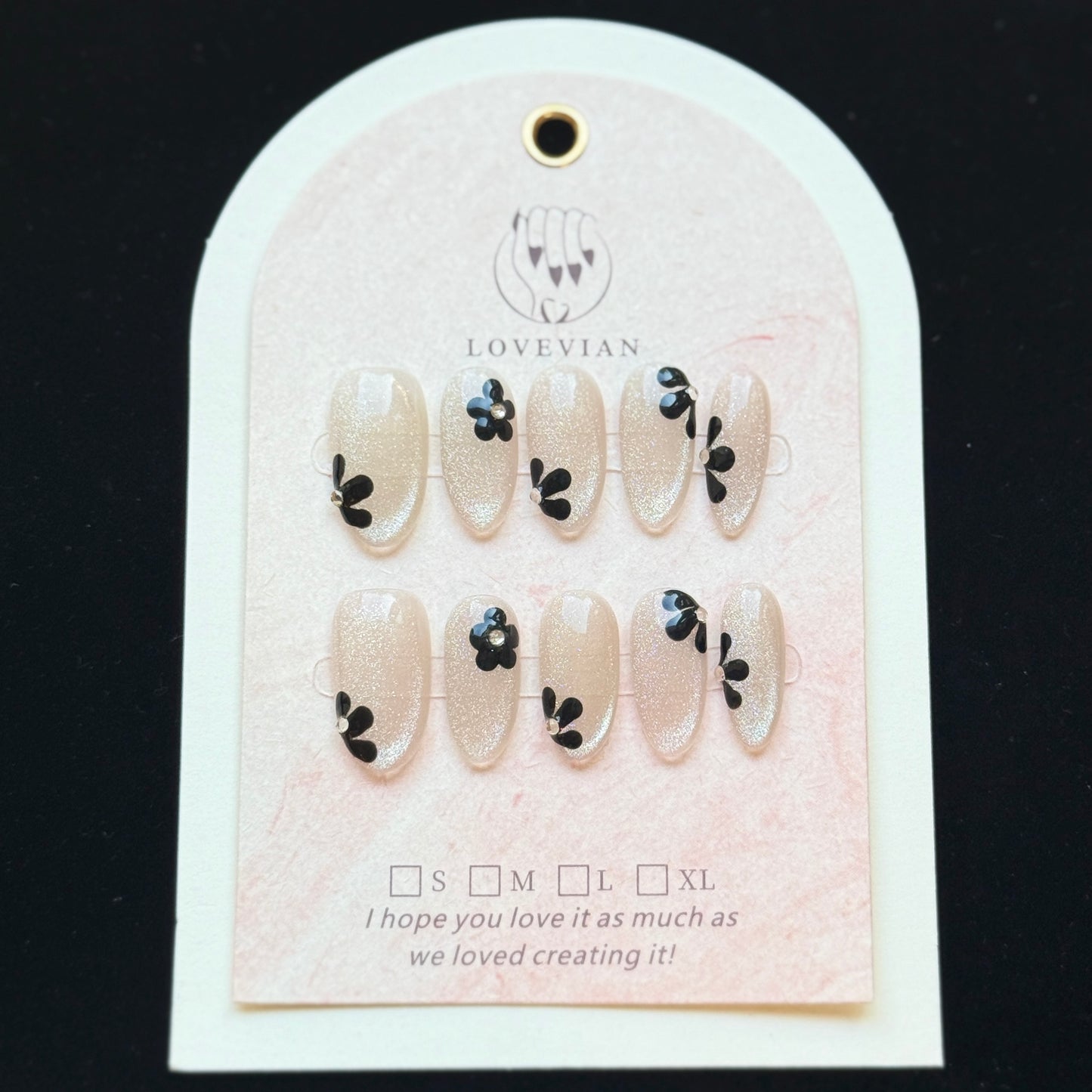 Noir Daisy – Silver Glitter Press-On Nails with Black Floral Design