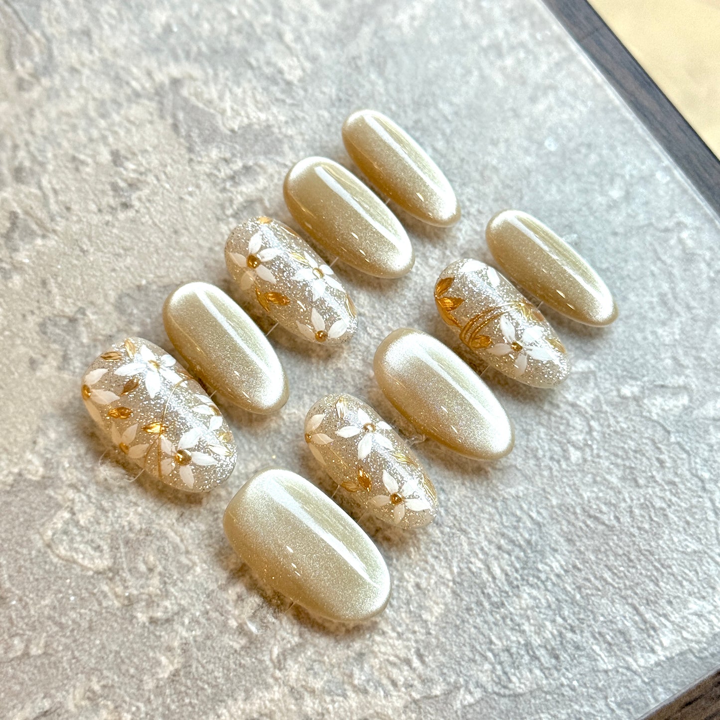 Golden Blossom Veil – Champagne Floral Press-On Nails with Gold Foil Accents