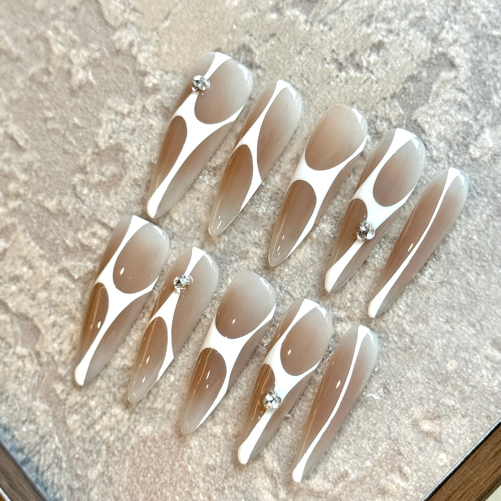 Mocha Élan – Nude Gradient Geometric French Press-On Nails with Crystal Accent