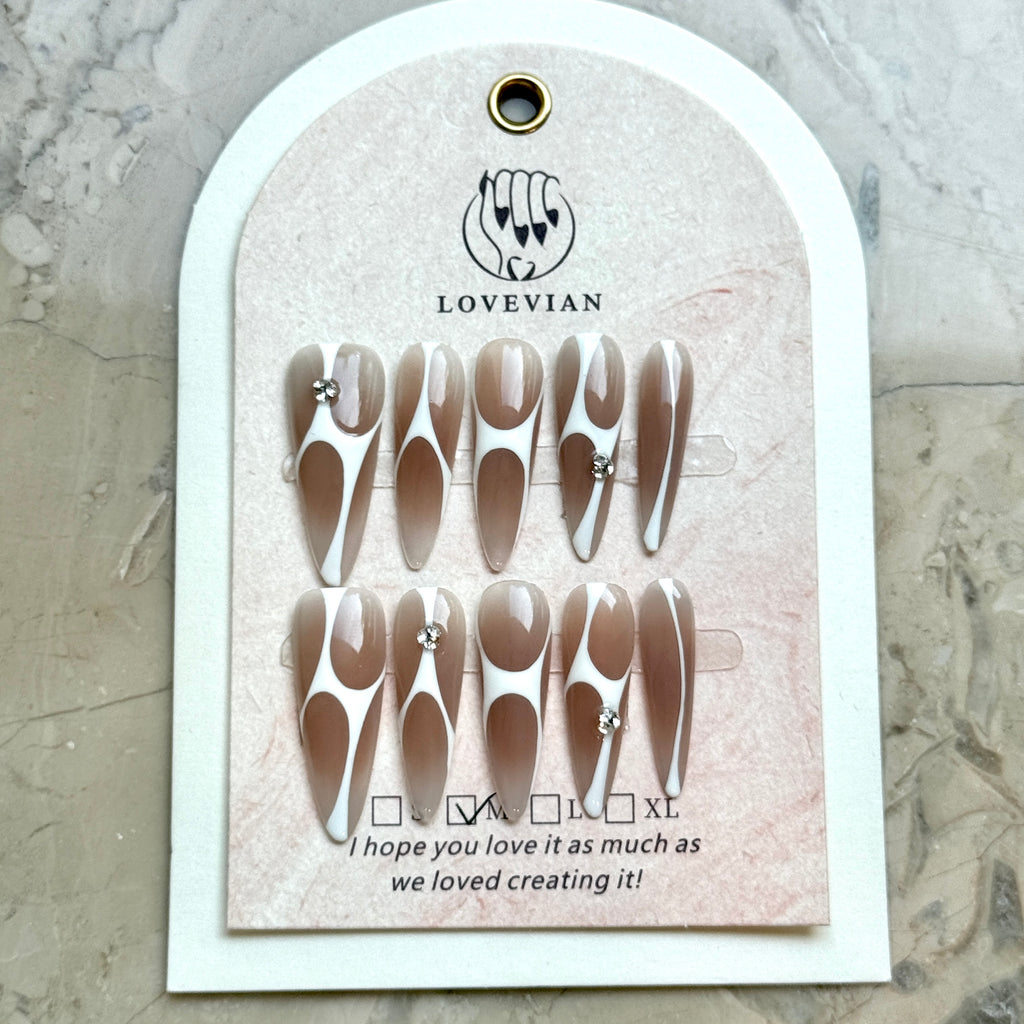 Mocha Élan – Nude Gradient Geometric French Press-On Nails with Crystal Accent