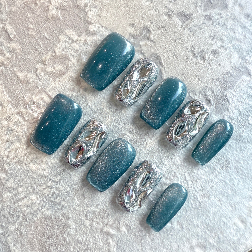 Midnight Galaxy – Luxury Metallic Silver Sculpted Press-On Nails (Deep Teal Sparkle)