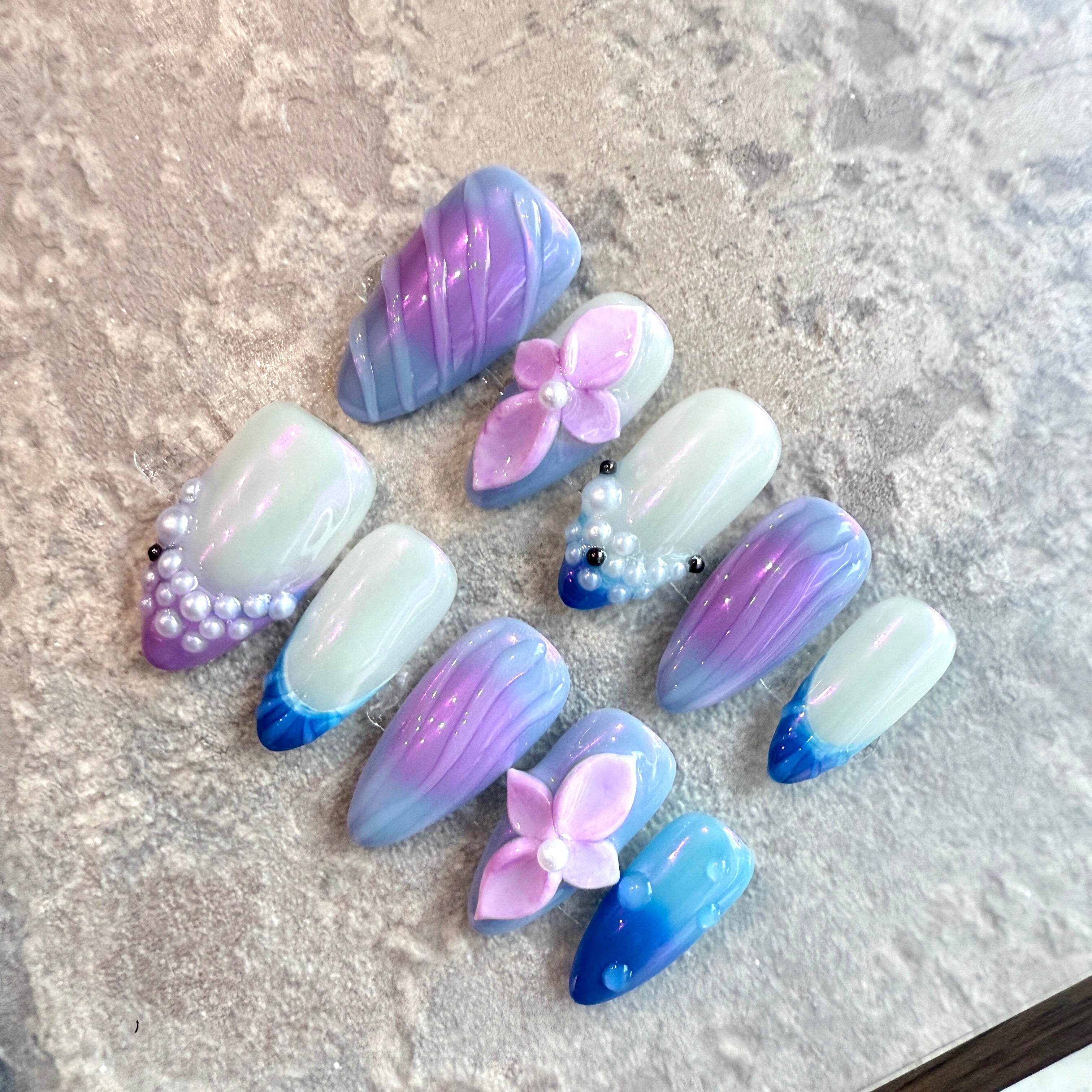 Mermaid Pearl – Luxury Blue & Purple Ombre Press-On Nails with 3D Flowers and Pearls