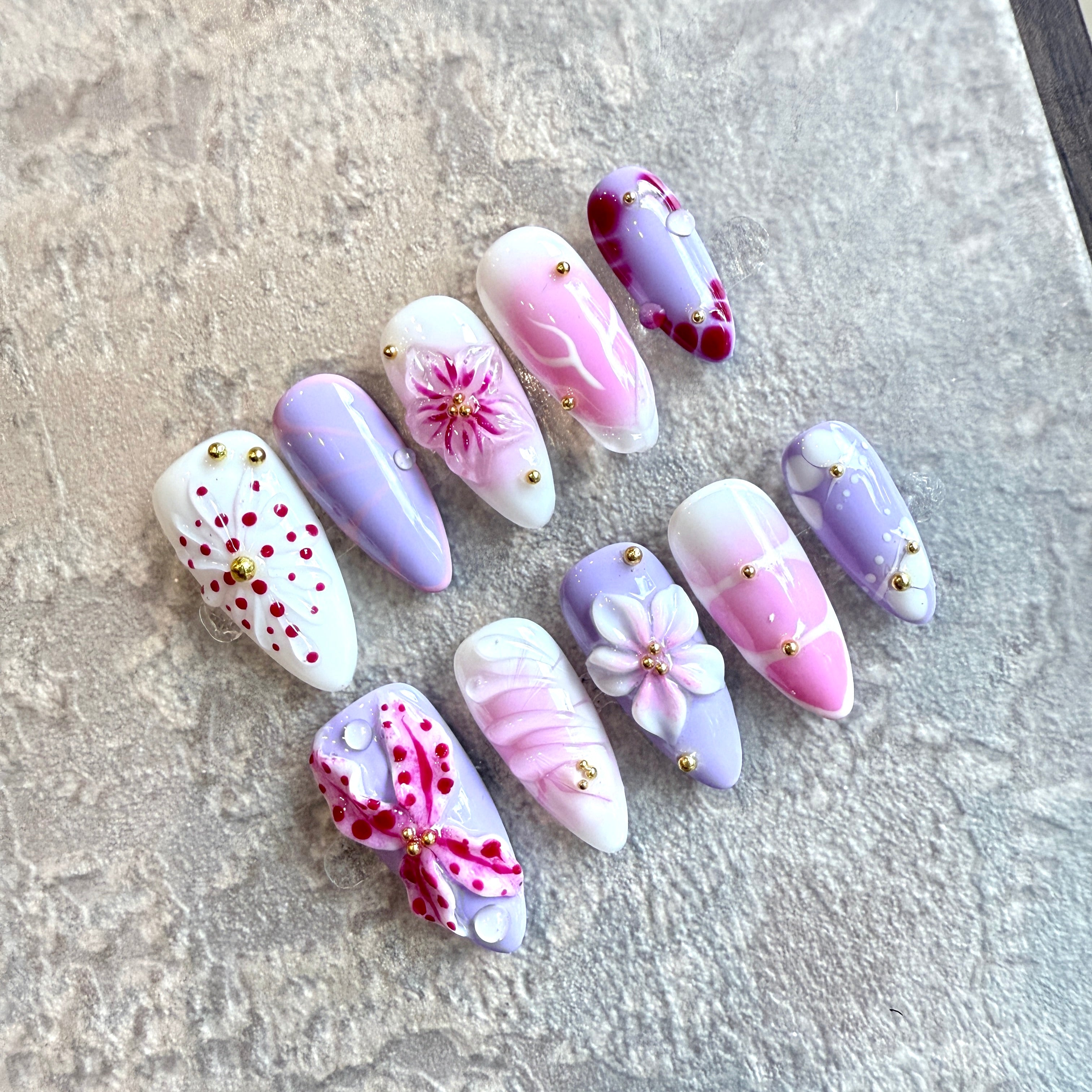 Lavender Bloom – Luxury 3D Flower Pastel Press-On Nails (Pink & Purple Almond)