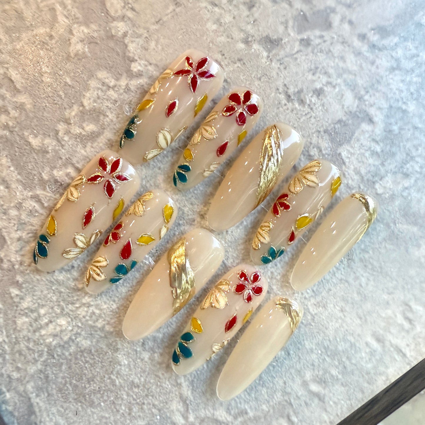 Enamel Blossom – Long oval Press-On Nails with Red & Blue Floral Design & Gold Accents
