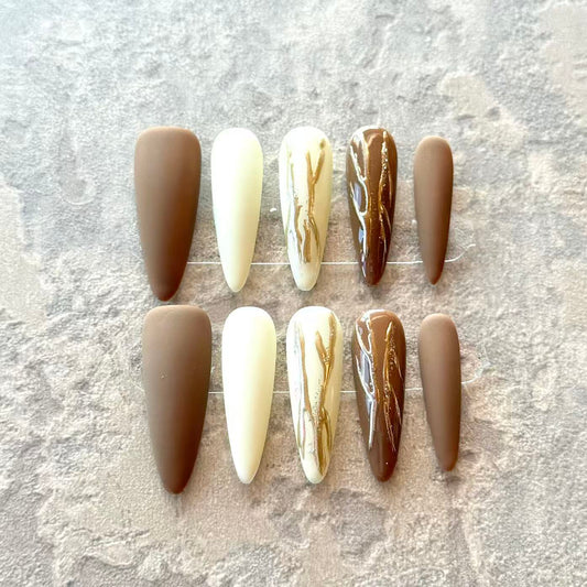 Terra Élégance – Brown & Ivory Marble Press-On Nails with Golden Veins