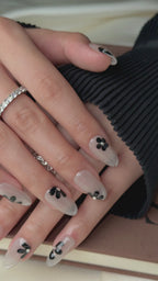 Silver Noir Bloom Medium Almond Grey Press-On Nails