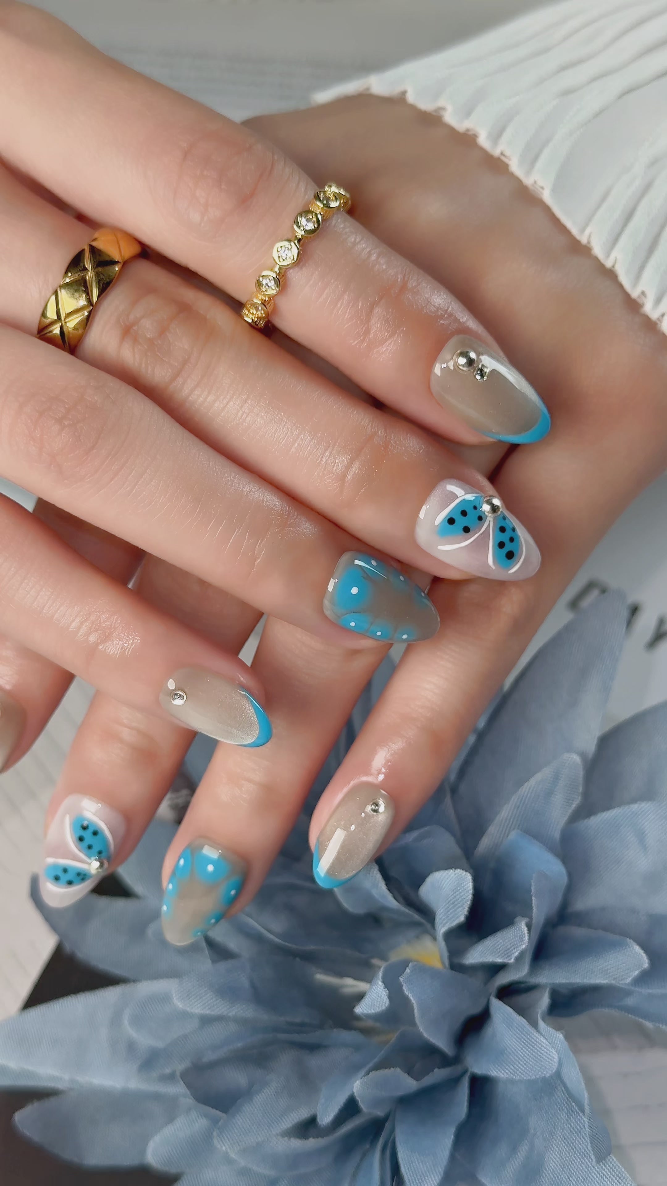 Azure Butterfly Short Almond Silver Blue Press-On Nails